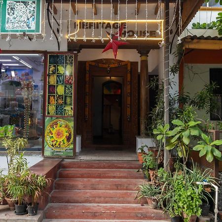 科罗曼德尔喜来得酒店 蓬蒂切里 外观 照片
